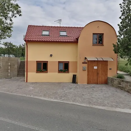 Habitación en casa particular Víno Andrusiów Znojmo